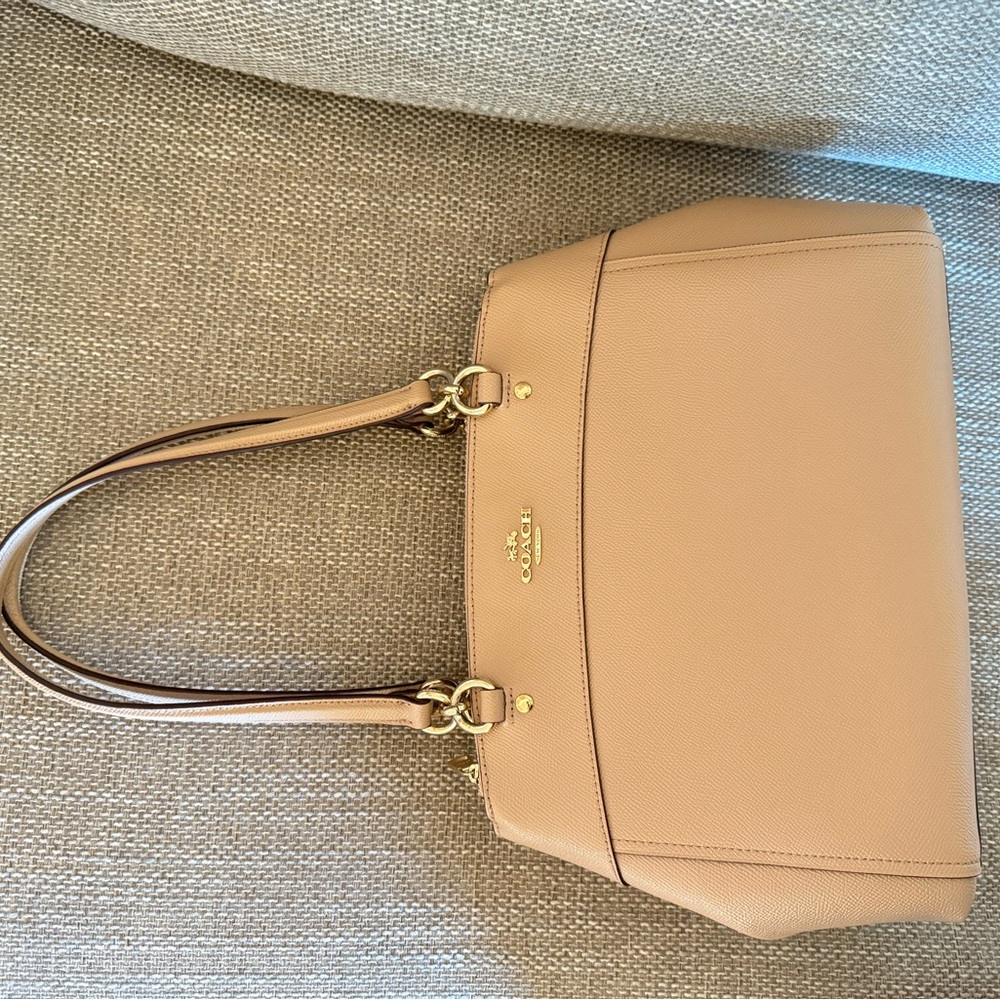 Coach Dusty Pink Leather Women's Bag